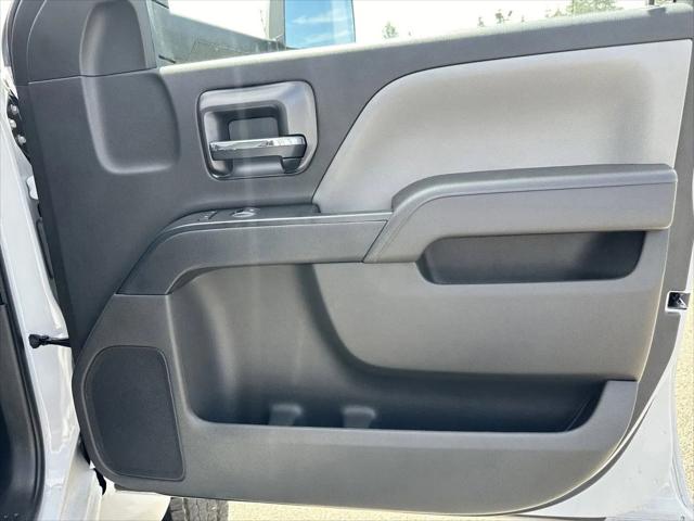 2024 Chevrolet Silverado 6500HD 1WT