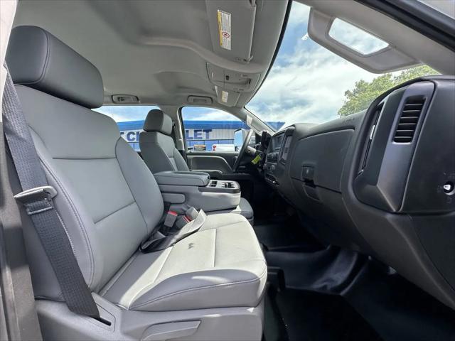 2024 Chevrolet Silverado 6500HD 1WT