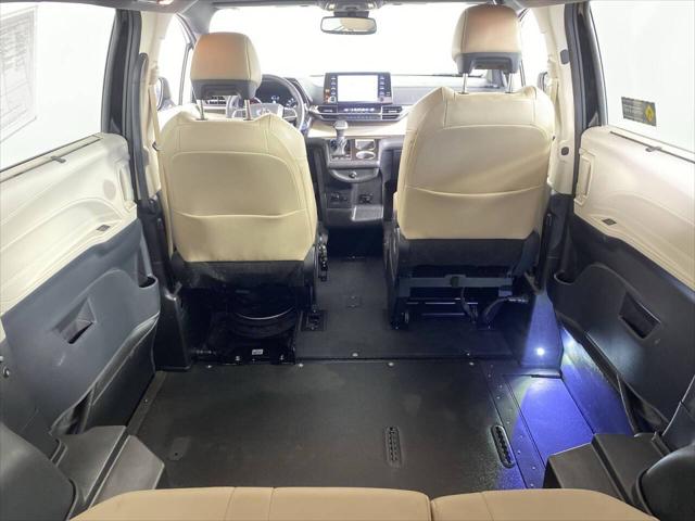 2021 Toyota Sienna XLE