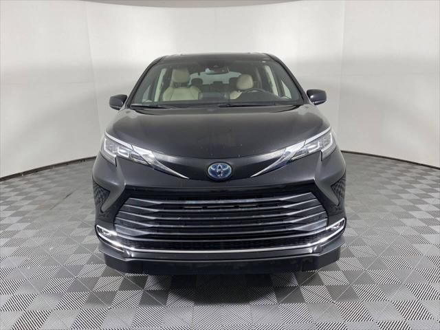 2021 Toyota Sienna XLE