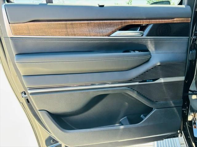 2024 Jeep Grand Wagoneer L 4x4