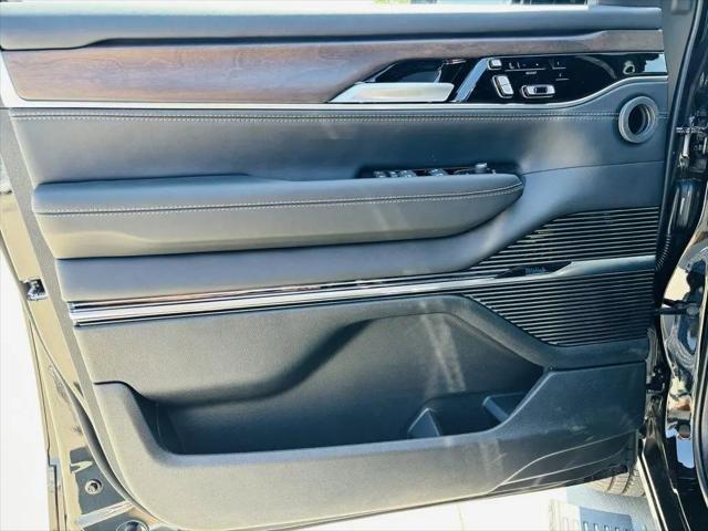2024 Jeep Grand Wagoneer L 4x4