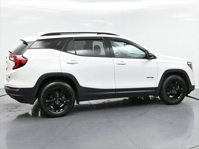 2022 GMC Terrain AWD AT4