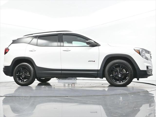 2022 GMC Terrain AWD AT4