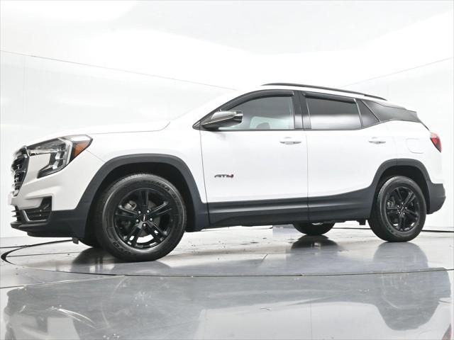 2022 GMC Terrain AWD AT4