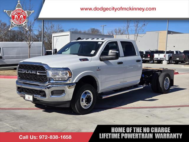 2024 RAM Ram 3500 Chassis Cab RAM 3500 TRADESMAN CREW CAB CHASSIS 4X4 60 CA