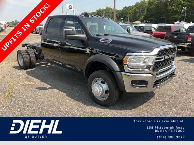 2024 RAM Ram 5500 Chassis Cab RAM 5500 TRADESMAN CHASSIS CREW CAB 4X4 60 CA