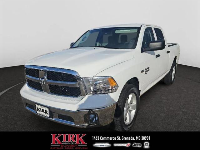 2024 RAM Ram 1500 Classic RAM 1500 CLASSIC TRADESMAN CREW CAB 4X4 64 BOX