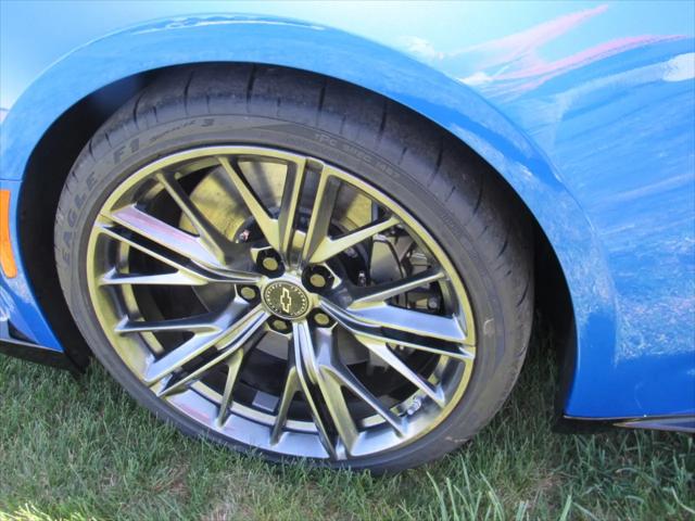2024 Chevrolet Camaro RWD Coupe ZL1