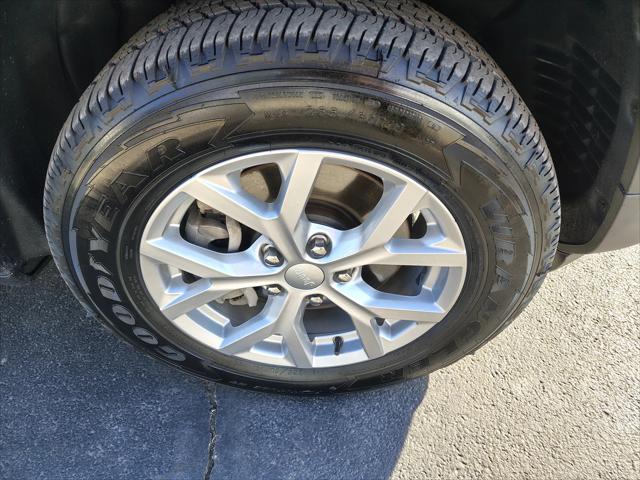 2023 Jeep Grand Cherokee L Limited 4x4 2023 Jeep Grand Cherokee L Limited 4x4