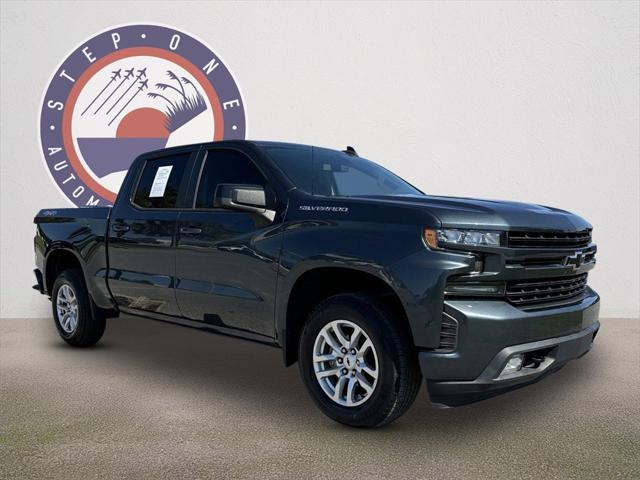 2020 Chevrolet Silverado 1500 4WD Crew Cab Short Bed RST