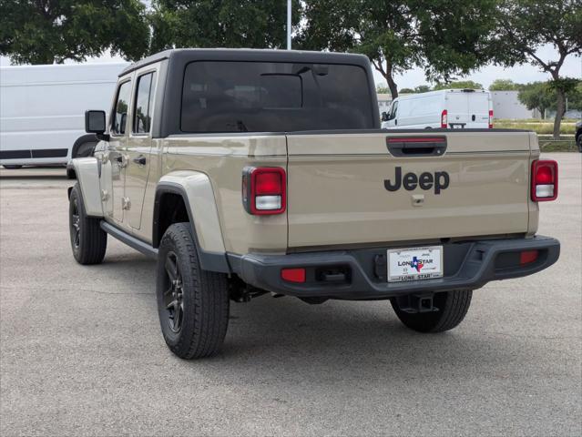 2022 Jeep Gladiator Altitude 4x4