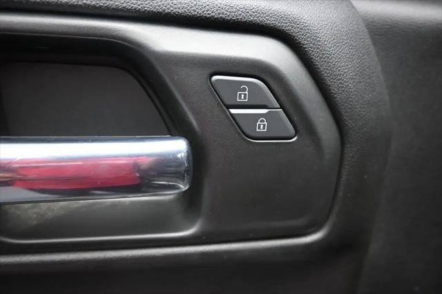 2022 Chevrolet Silverado 1500 4WD Crew Cab Short Bed Custom Trail Boss