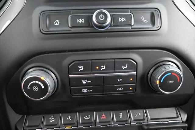 2022 Chevrolet Silverado 1500 4WD Crew Cab Short Bed Custom Trail Boss