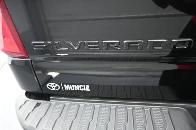 2022 Chevrolet Silverado 1500 4WD Crew Cab Short Bed Custom Trail Boss