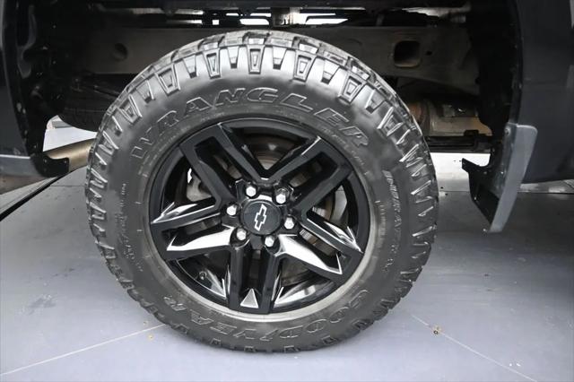 2022 Chevrolet Silverado 1500 4WD Crew Cab Short Bed Custom Trail Boss