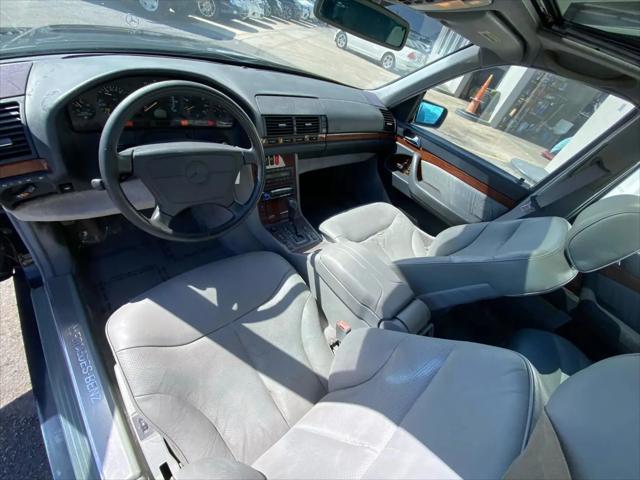 1999 Mercedes-Benz S 320 S 320