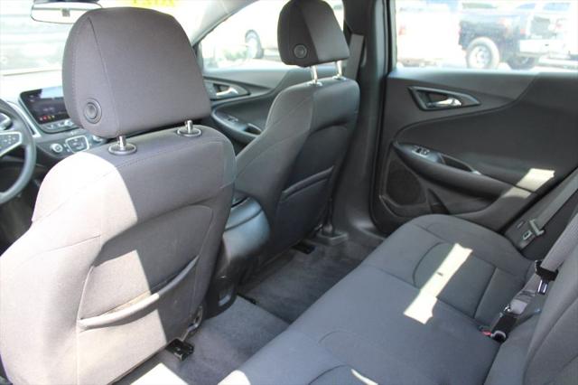 2021 Chevrolet Malibu FWD 1FL