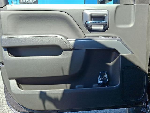 2024 Chevrolet Silverado 6500HD 1LT