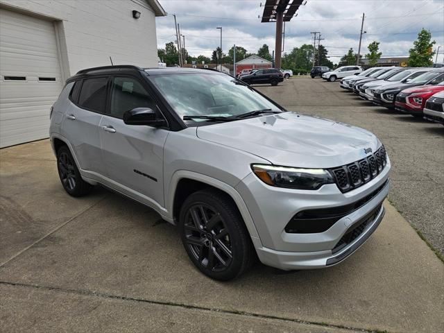 2025 Jeep Compass COMPASS LIMITED 4X4
