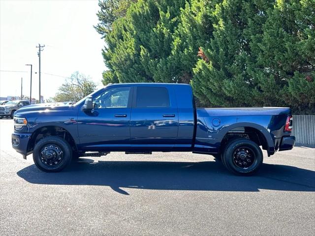 2024 RAM Ram 3500 RAM 3500 LARAMIE MEGA CAB 4X4 64 BOX