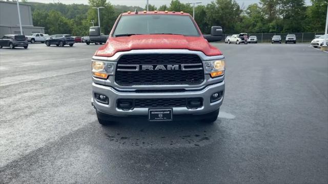 2024 RAM Ram 3500 Chassis Cab RAM 3500 TRADESMAN CREW CAB CHASSIS 4X4 60 CA