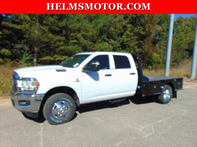 2024 RAM Ram 3500 Chassis Cab RAM 3500 TRADESMAN CREW CAB CHASSIS 4X4 60 CA