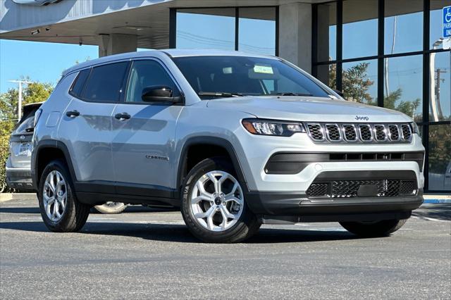 2025 Jeep Compass COMPASS SPORT 4X4