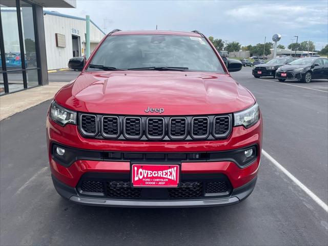 2025 Jeep Compass COMPASS LATITUDE 4X4