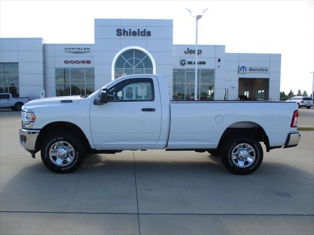 2024 RAM 2500 Tradesman Regular Cab 4x4 8 Box