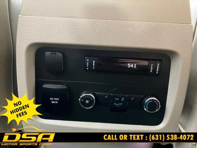 2016 Lincoln Navigator Select