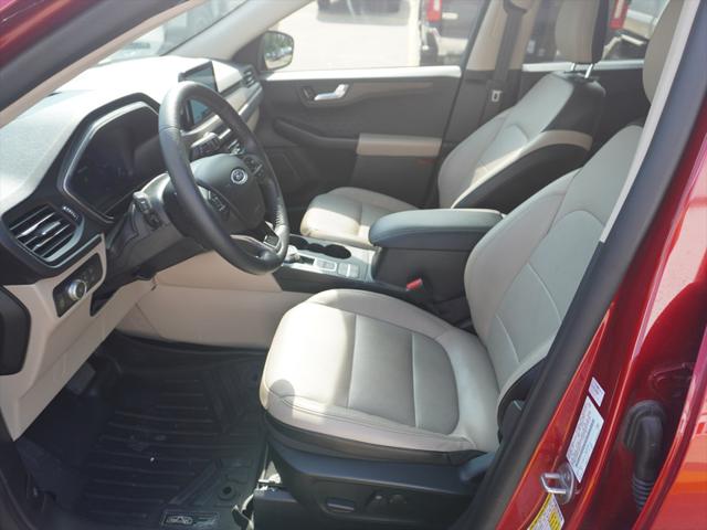 2020 Ford Escape Titanium
