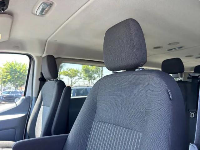 2017 Ford Transit XLT