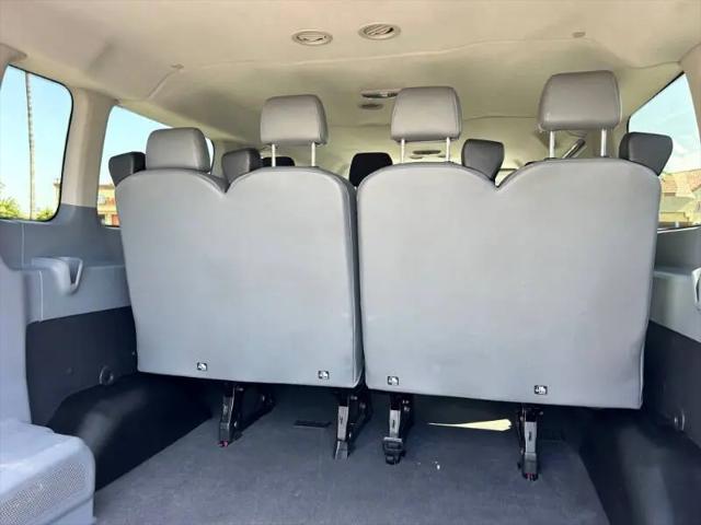 2017 Ford Transit XLT