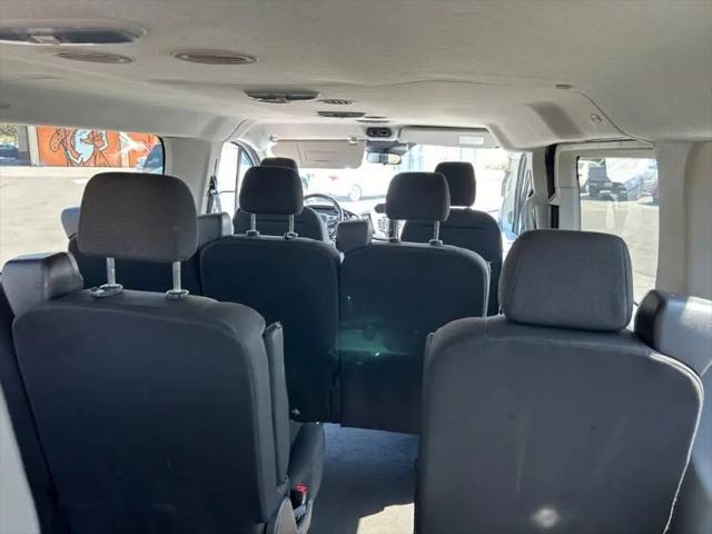 2017 Ford Transit XLT