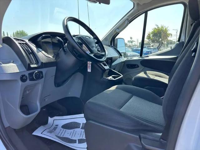 2017 Ford Transit XLT