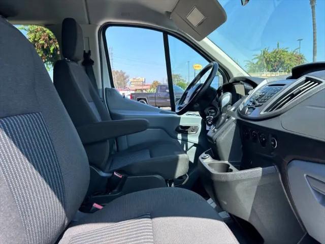 2017 Ford Transit XLT