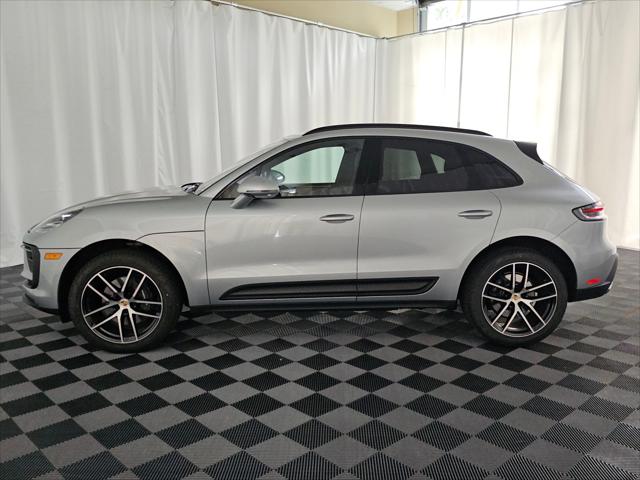 2024 Porsche Macan T