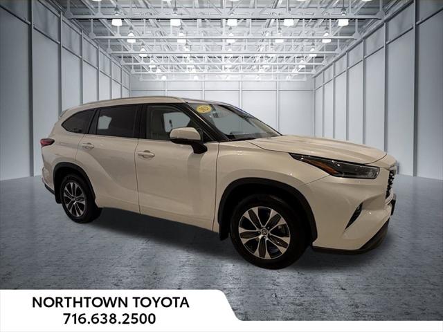 2021 Toyota Highlander XLE for sale in Amherst, NY