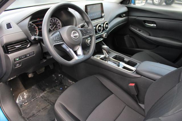 2024 Nissan Sentra SV Xtronic CVT