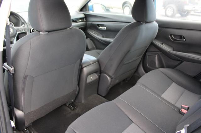 2024 Nissan Sentra SV Xtronic CVT