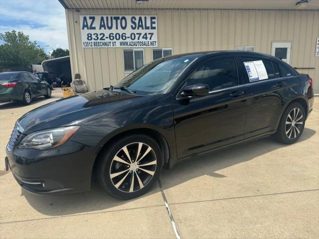 2013 Chrysler 200 Limited for sale in Houston, TX