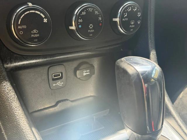 2013 Chrysler 200 Limited