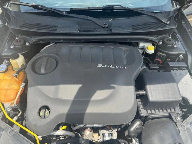 2013 Chrysler 200 Limited