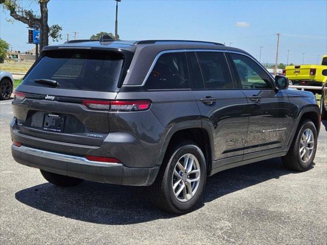 2023 Jeep Grand Cherokee Laredo 4x4