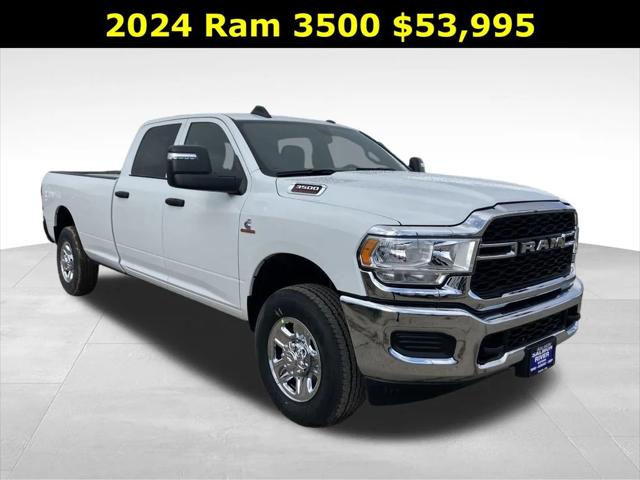 2024 RAM 3500 Tradesman Crew Cab 4x4 8 Box