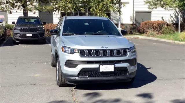 2025 Jeep Compass COMPASS SPORT 4X4