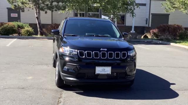 2025 Jeep Compass COMPASS SPORT 4X4