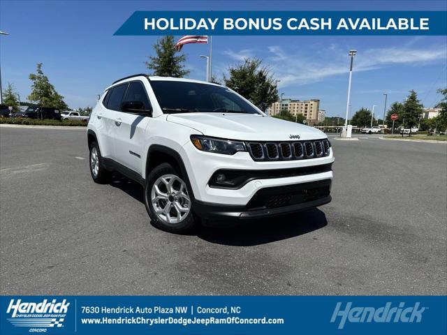 2025 Jeep Compass COMPASS LATITUDE 4X4