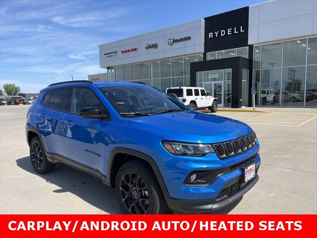 2025 Jeep Compass COMPASS LATITUDE 4X4